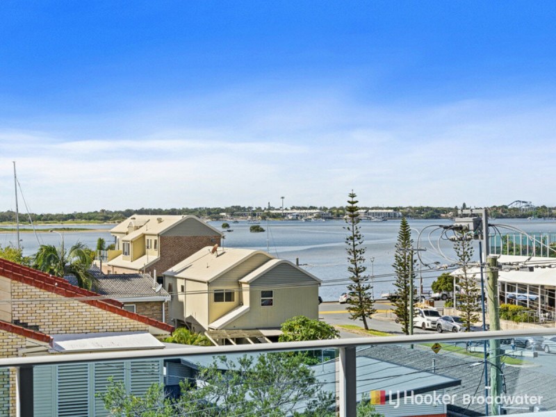 305/20 Labrador Street, Labrador QLD 4215