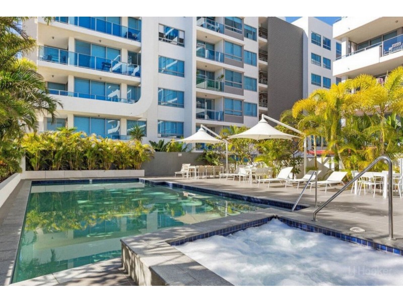 305/20 Labrador Street, Labrador QLD 4215