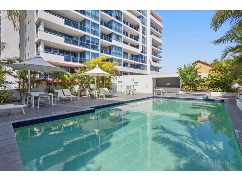 305/20 Labrador Street, Labrador QLD 4215