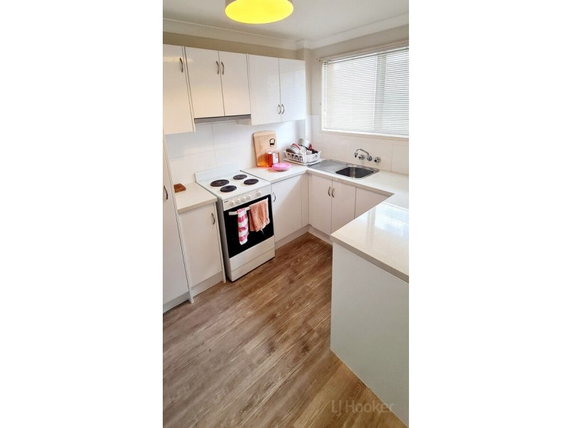 7/30 Labrador Street, Labrador QLD 4215