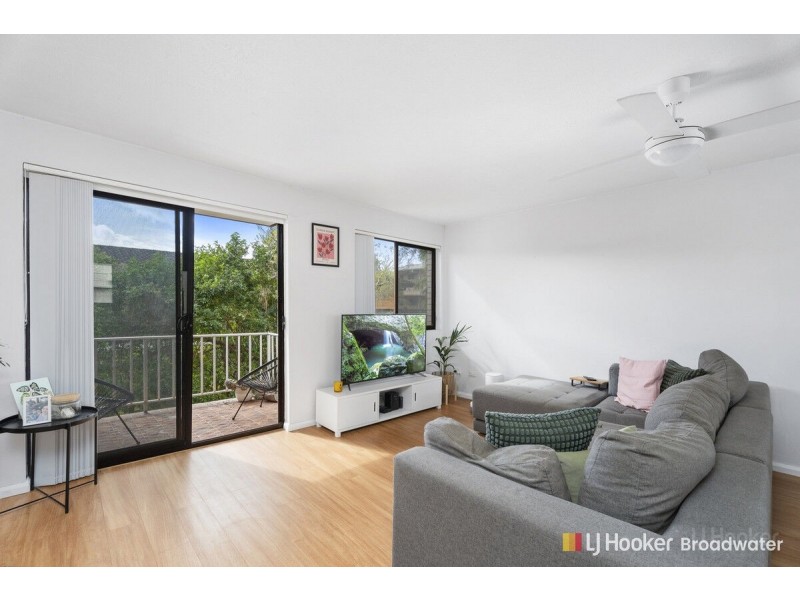 3/159 Muir Street, Labrador QLD 4215