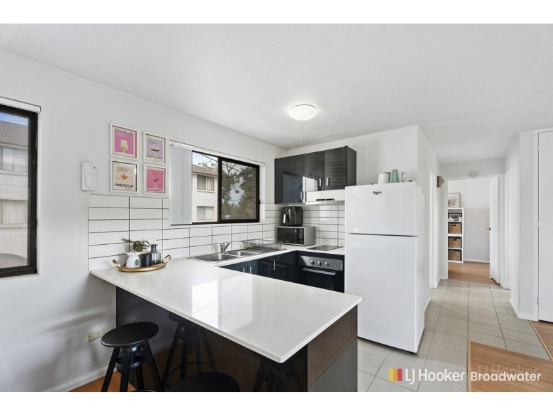 3/159 Muir Street, Labrador QLD 4215