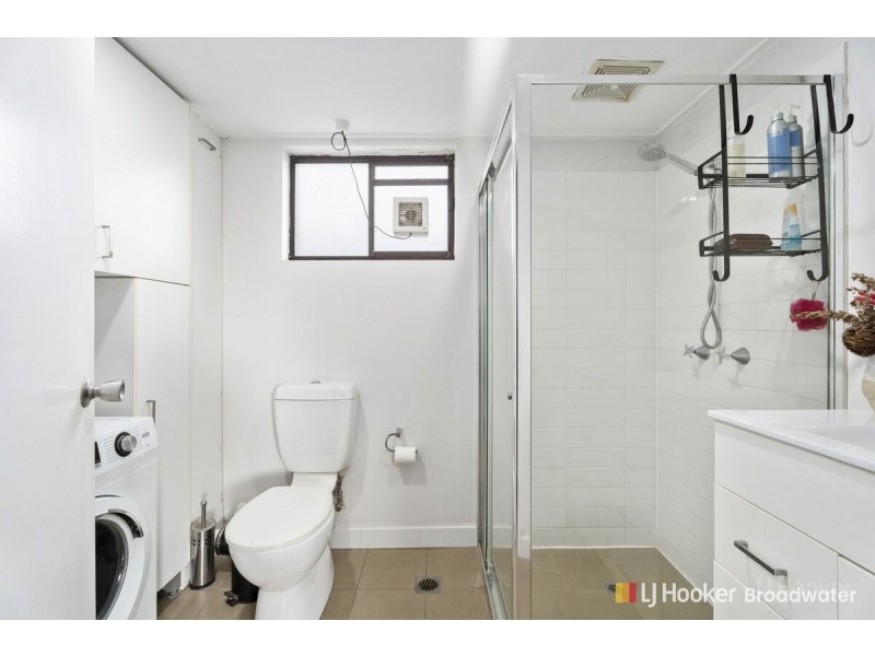 3/159 Muir Street, Labrador QLD 4215