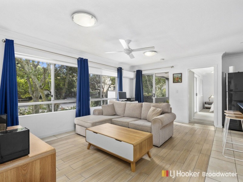 1/18 Parker Street, Labrador QLD 4215
