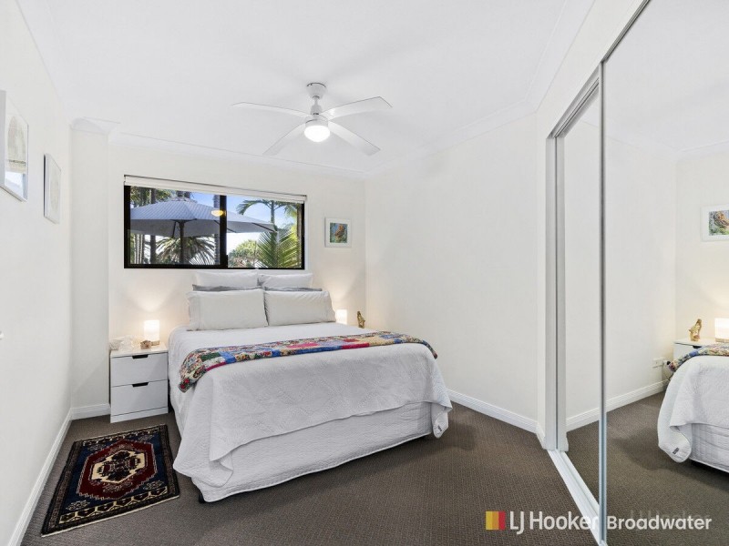 102/392-398 Marine Parade, Labrador QLD 4215