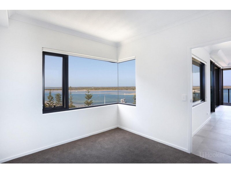 1001/372 Marine Parade, Labrador QLD 4215