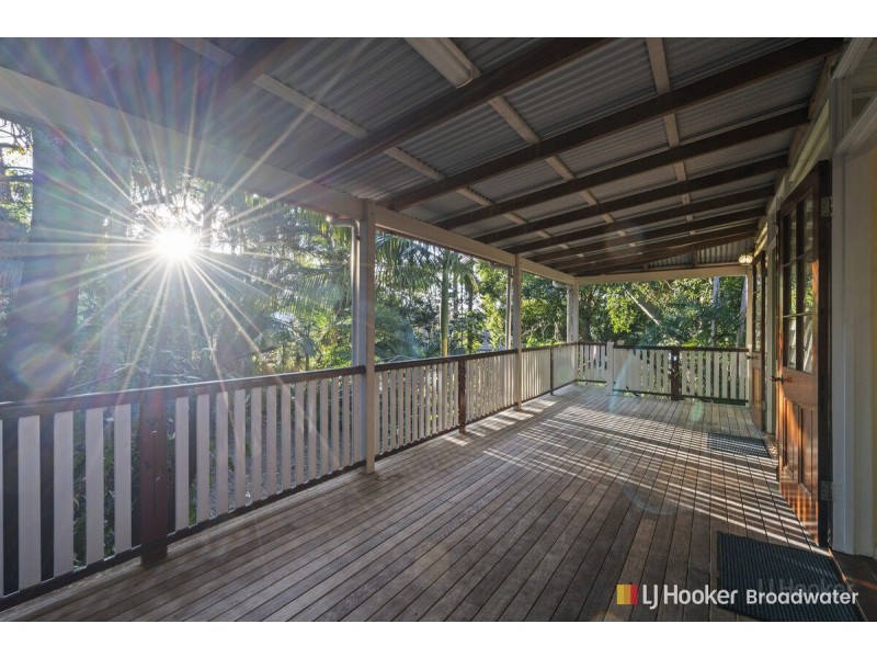 42 Billington Street, Labrador QLD 4215