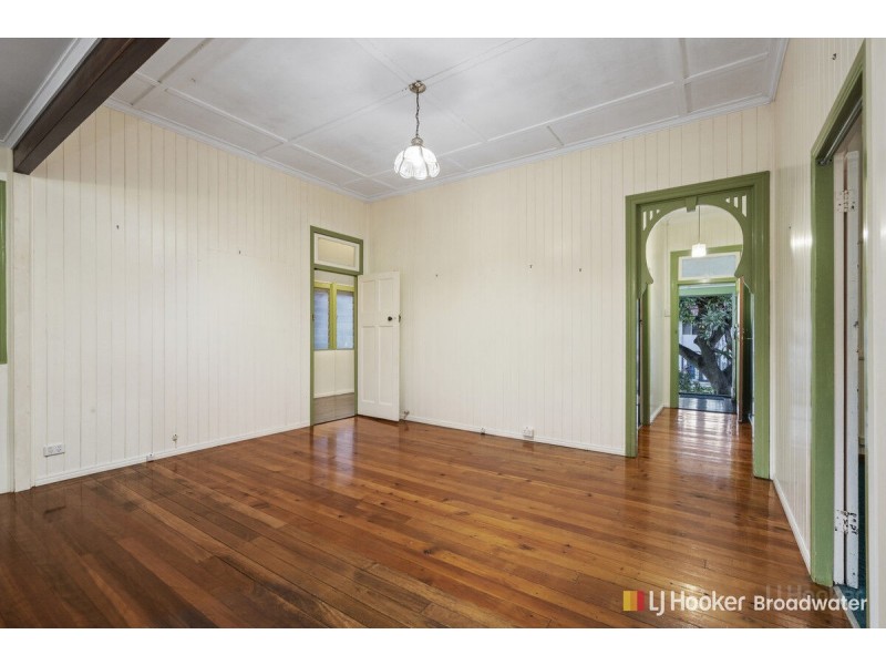 42 Billington Street, Labrador QLD 4215