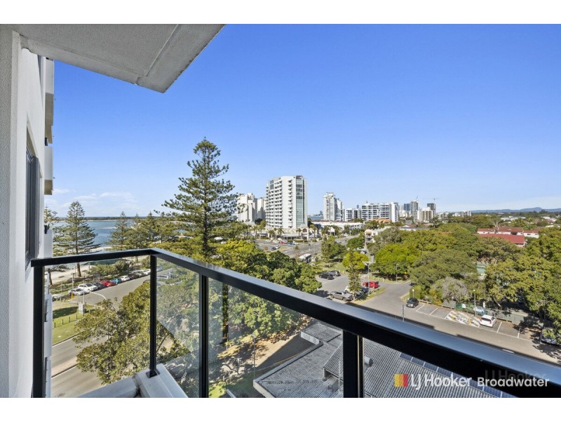 704/372 Marine Parade, Labrador QLD 4215