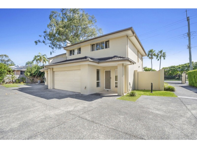 9/395 Pine Ridge Road, Runaway Bay QLD 4216