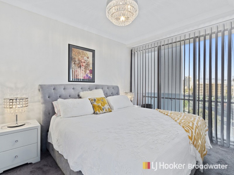 716/19 Imperial Parade, Labrador QLD 4215
