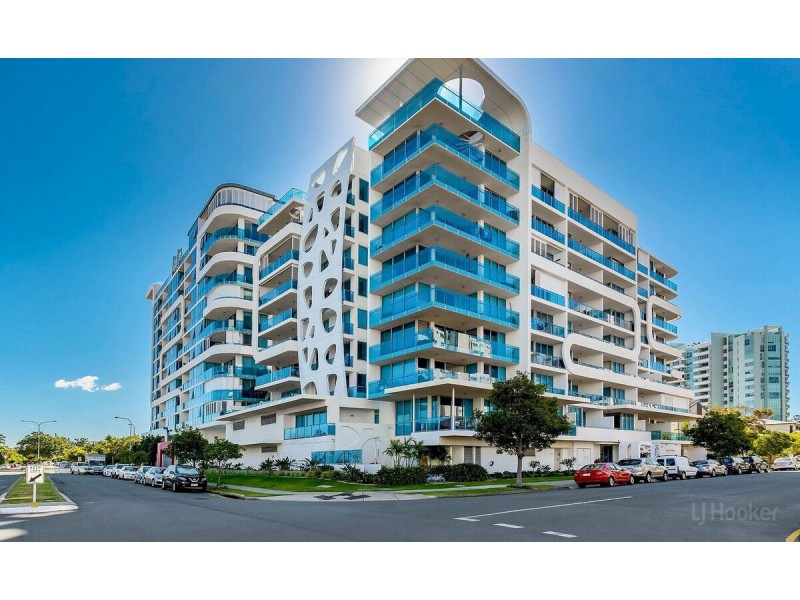 716/19 Imperial Parade, Labrador QLD 4215