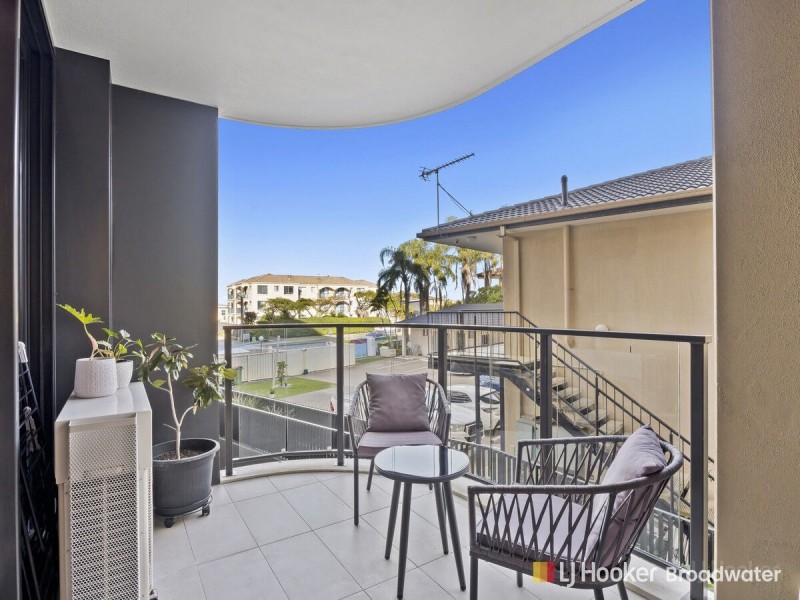 207/110 Frank Street, Labrador QLD 4215