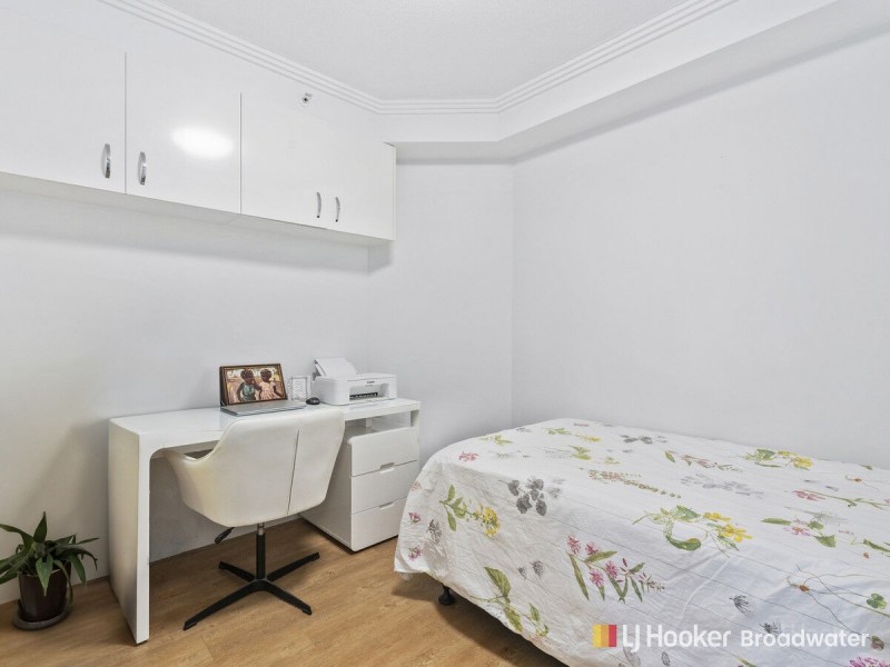 309/182 Marine Parade, Labrador QLD 4215