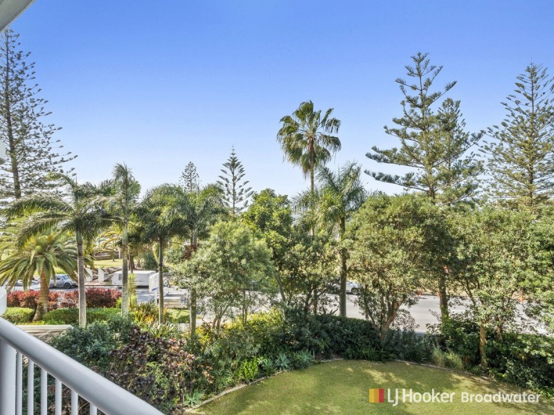 309/182 Marine Parade, Labrador QLD 4215