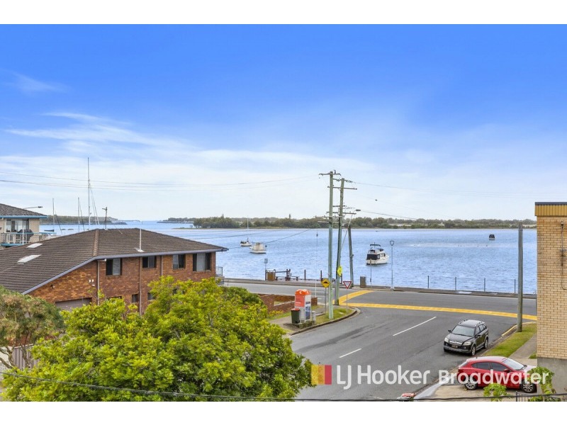 42/12 Whiting Street, Labrador QLD 4215
