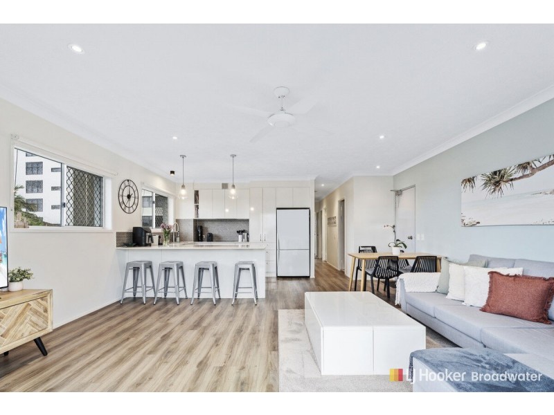 42/12 Whiting Street, Labrador QLD 4215
