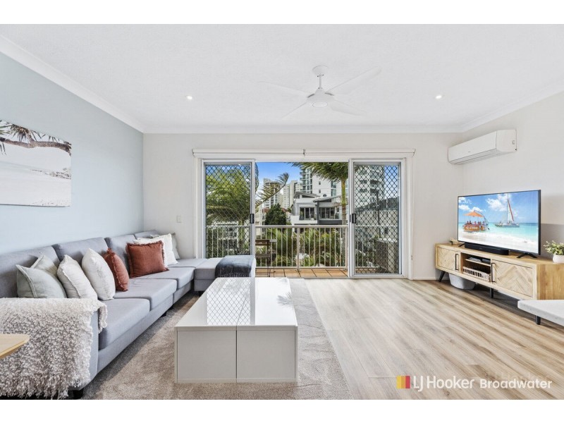 42/12 Whiting Street, Labrador QLD 4215