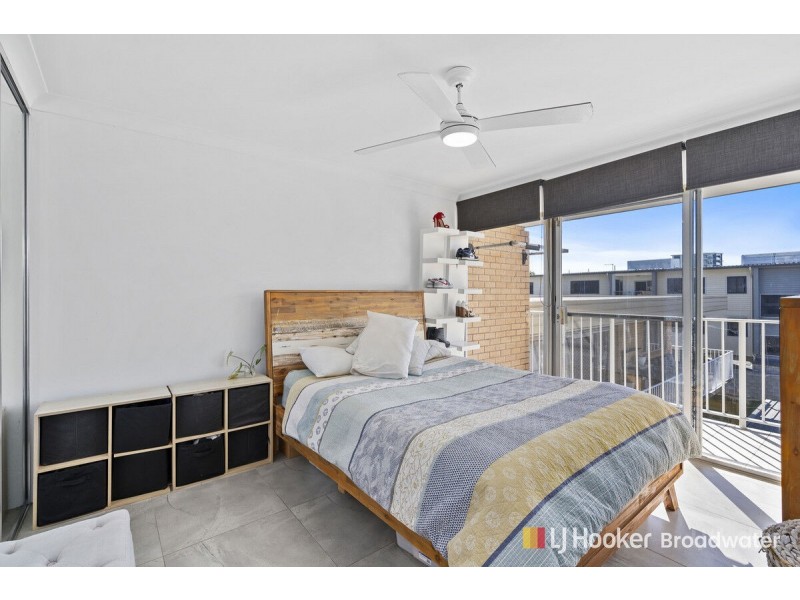 11/54 Frank Street, Labrador QLD 4215