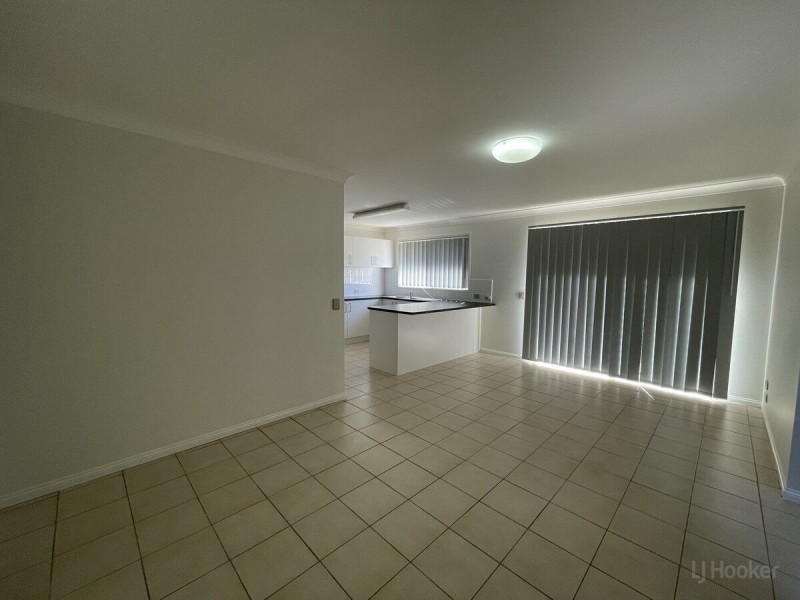 24 Camelot Crescent, Paradise Point QLD 4216