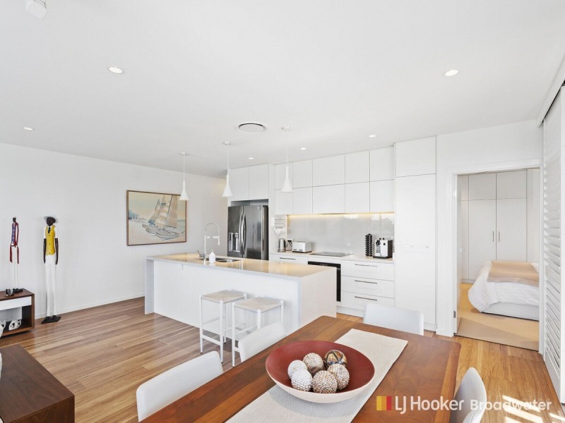 7/8 Bath Street, Labrador QLD 4215