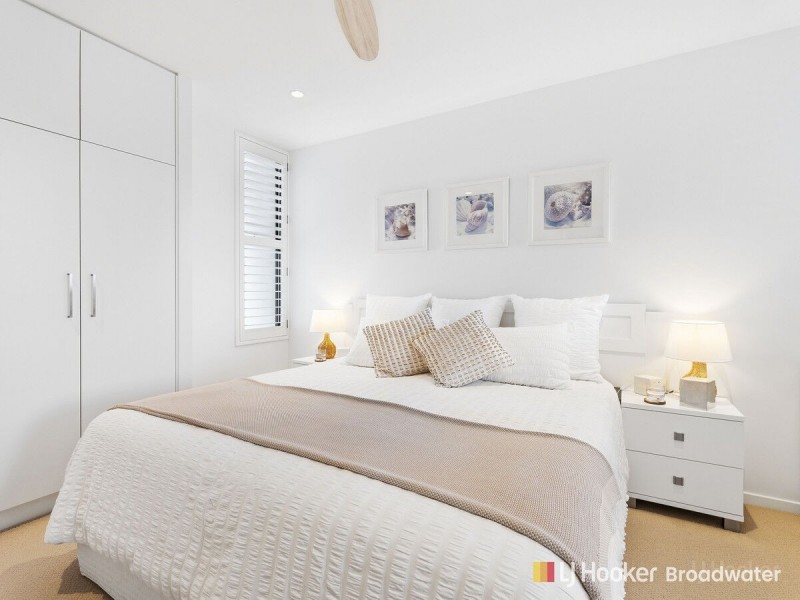 7/8 Bath Street, Labrador QLD 4215