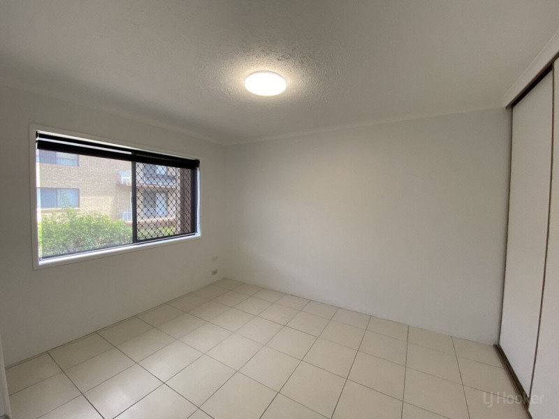 3/32 Imperial Parade, Labrador QLD 4215