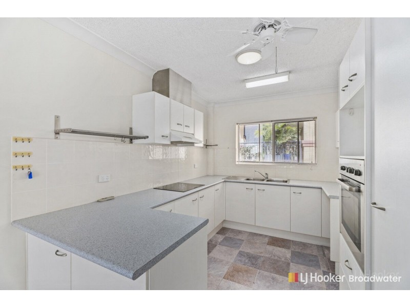 5/45 Bayview Street, Runaway Bay QLD 4216