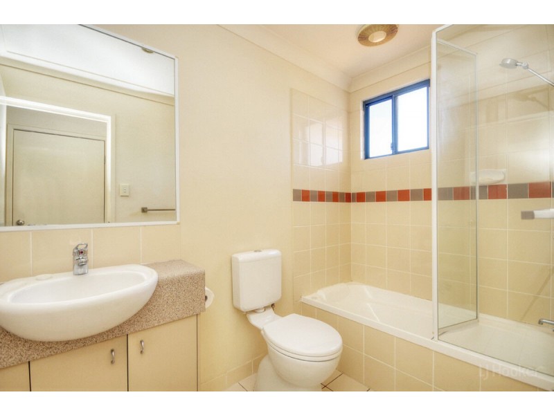 19/60 Beattie Road, Coomera QLD 4209