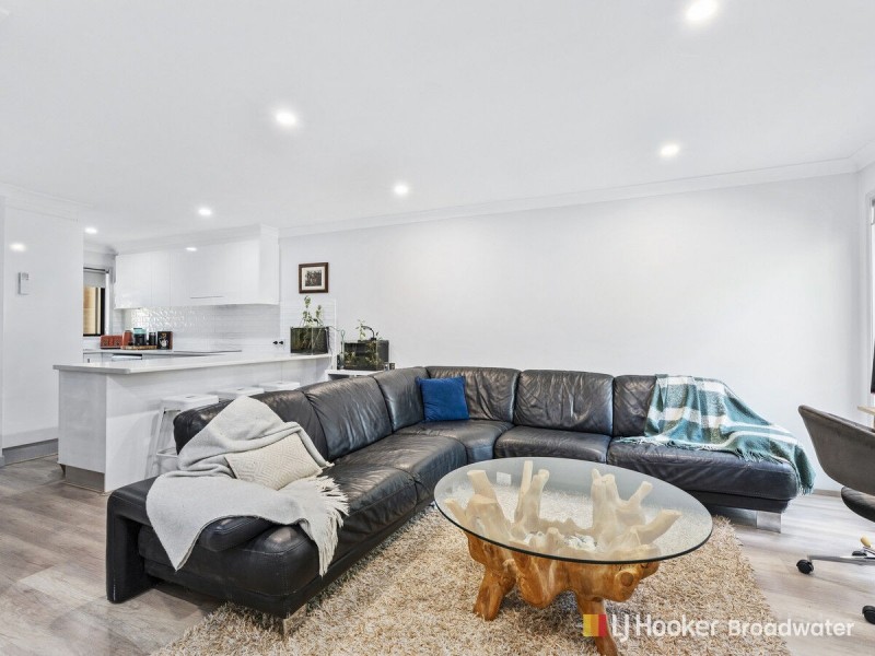 5/72-74 Imperial Parade, Labrador QLD 4215