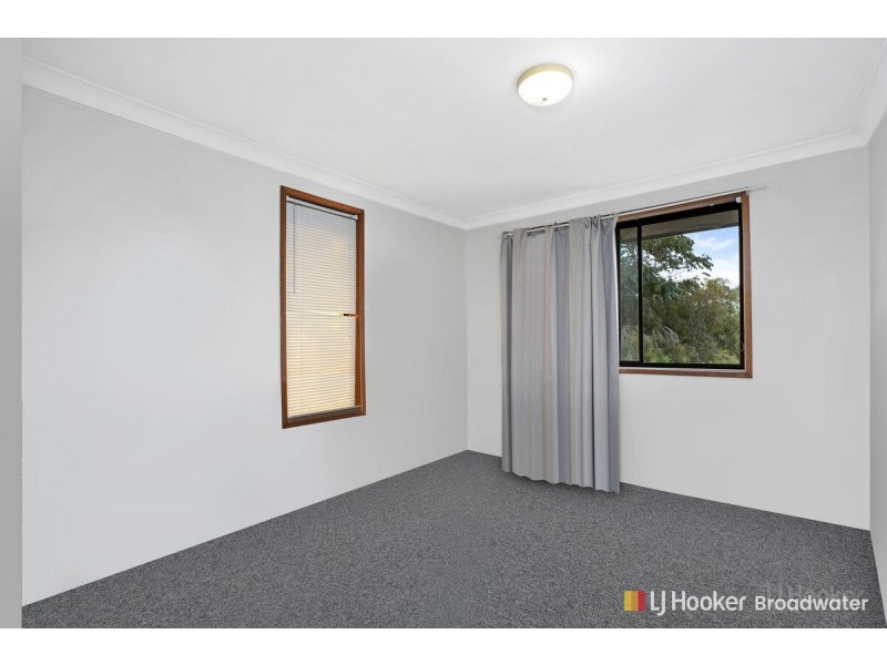 8/157 Muir Street, Labrador QLD 4215