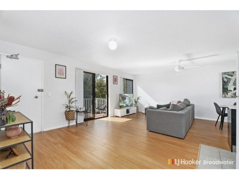 3/159 Muir Street, Labrador QLD 4215