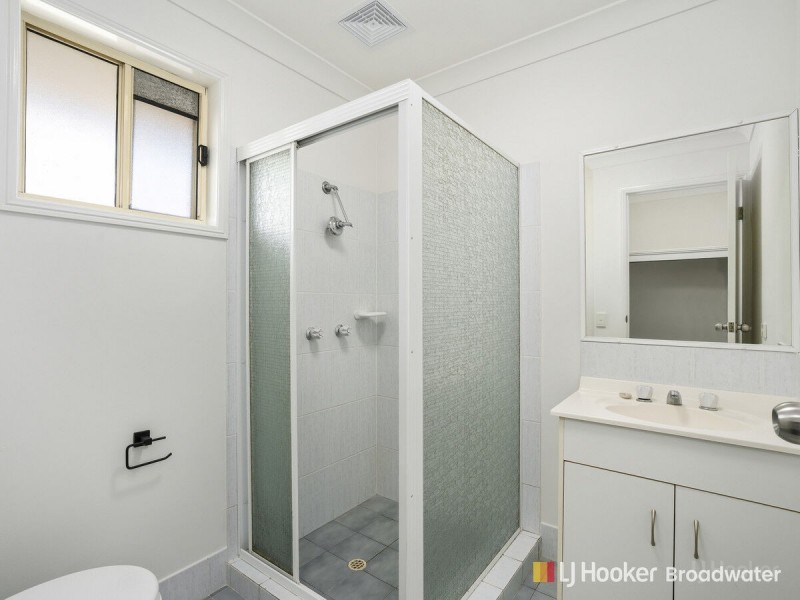 67 Village Way, Oxenford QLD 4210