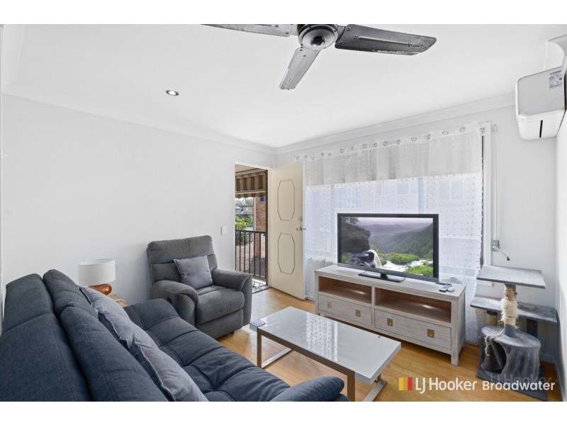 4/173 Muir Street, Labrador QLD 4215