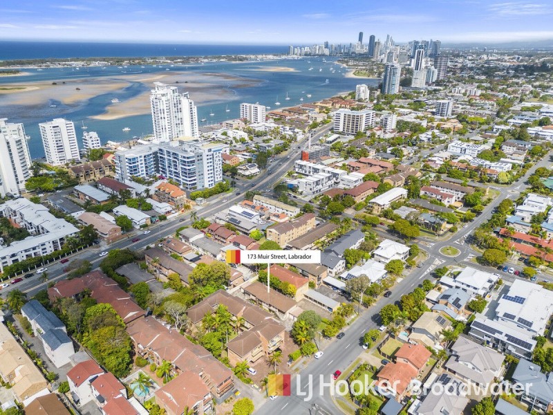 4/173 Muir Street, Labrador QLD 4215