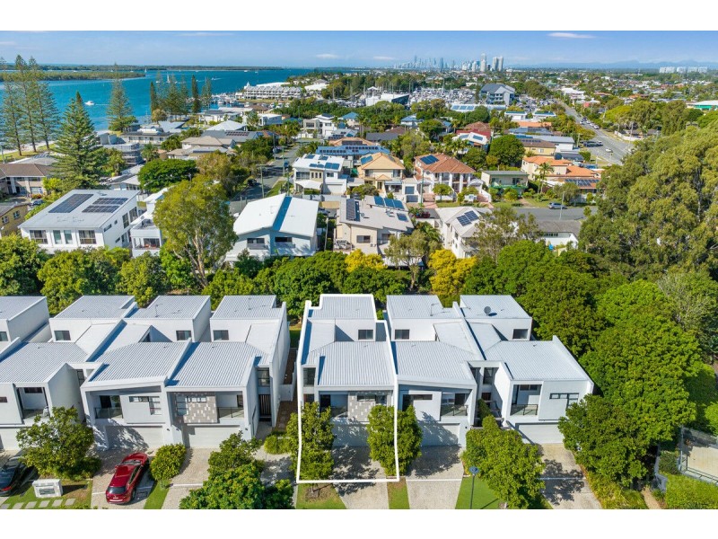 7/323 Bayview Street, Hollywell QLD 4216