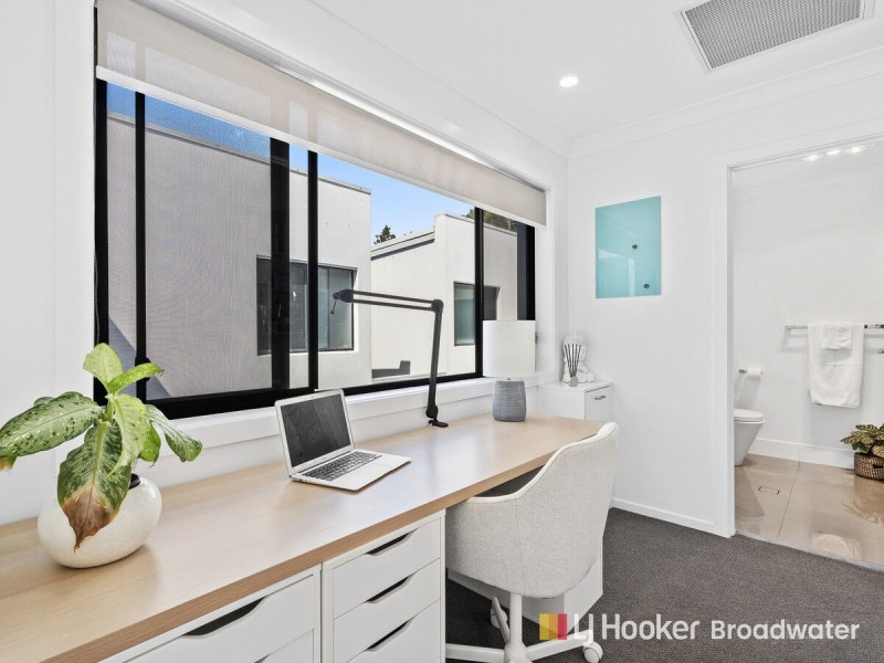 7/323 Bayview Street, Hollywell QLD 4216