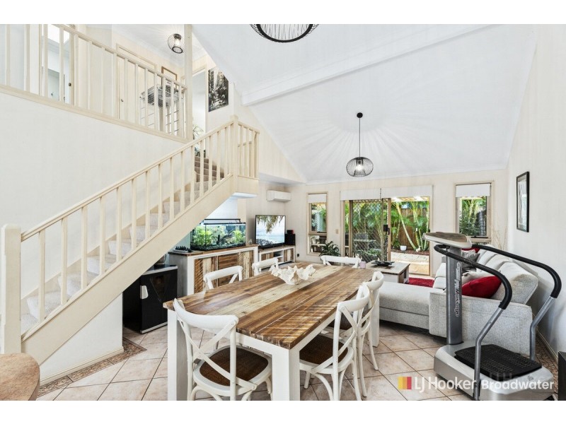 31/264-268 Oxley Drive, Coombabah QLD 4216