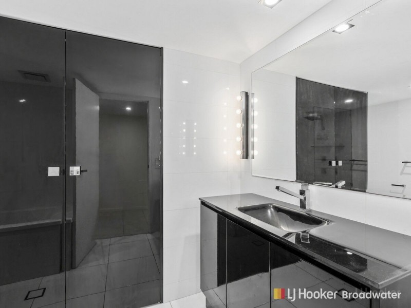 601/33 Clark Street, Biggera Waters QLD 4216