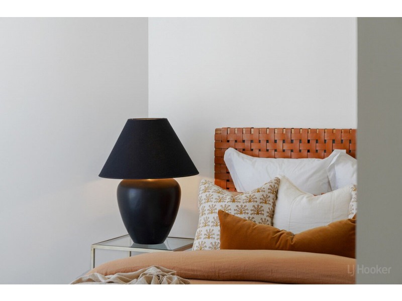 804/41 Labrador Street, Labrador QLD 4215