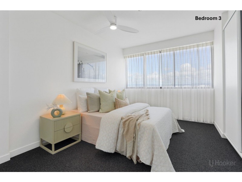 804/41 Labrador Street, Labrador QLD 4215