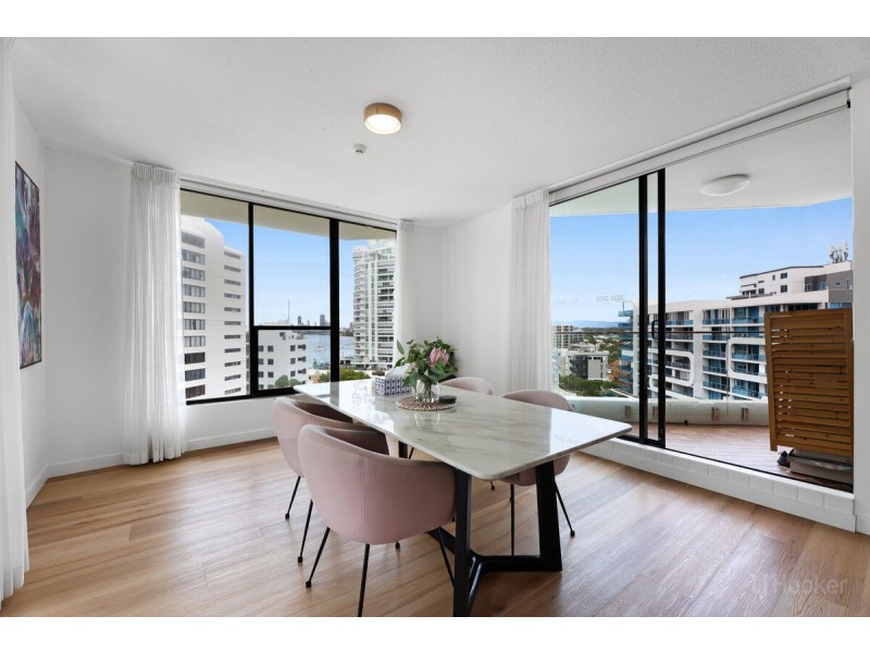 804/41 Labrador Street, Labrador QLD 4215