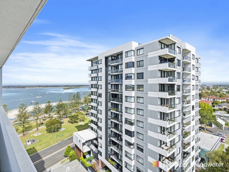 1107/378 Marine Parade, Labrador QLD 4215
