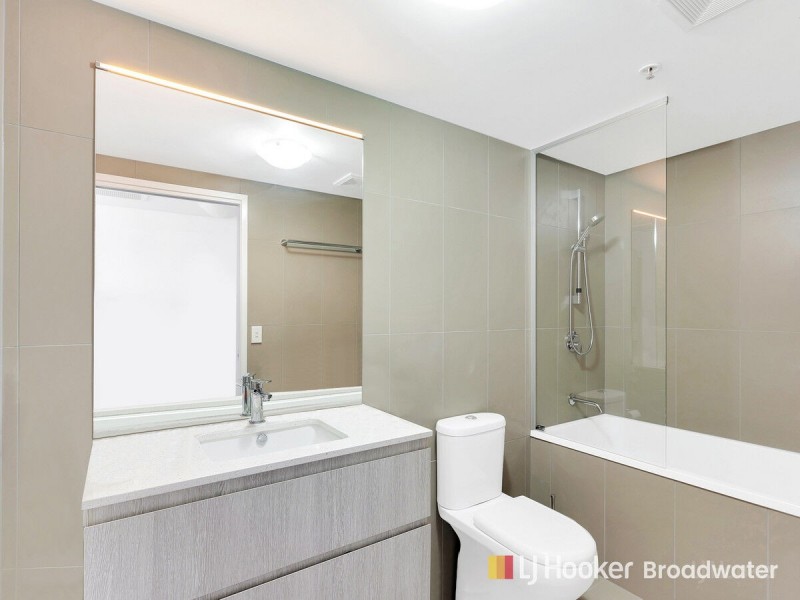 1107/378 Marine Parade, Labrador QLD 4215