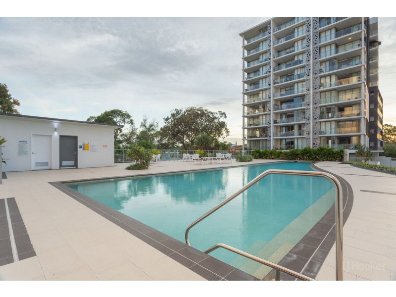 1107/378 Marine Parade, Labrador QLD 4215