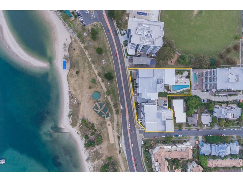 1107/378 Marine Parade, Labrador QLD 4215