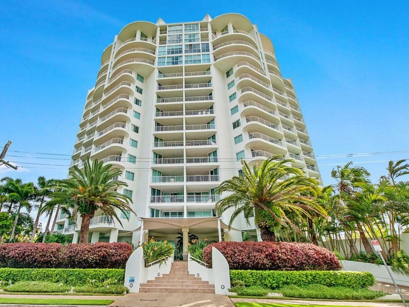 709/182-192 Marine Parade, Labrador QLD 4215