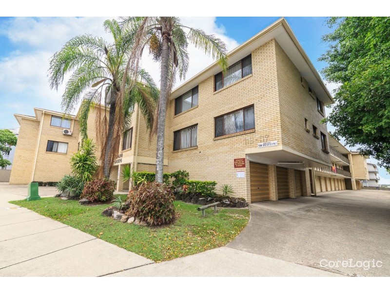 16/115 Frank Street, Labrador QLD 4215