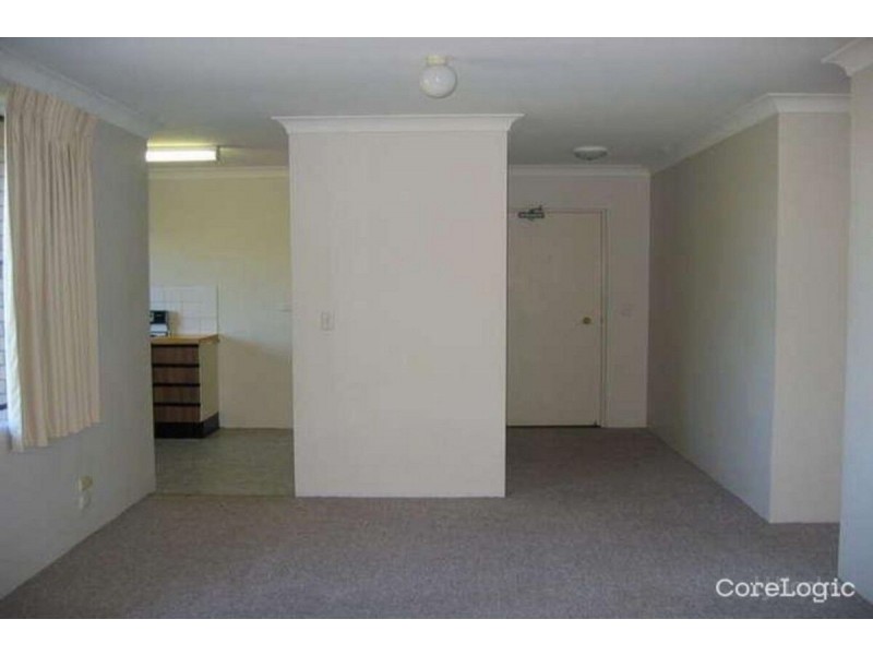 16/115 Frank Street, Labrador QLD 4215