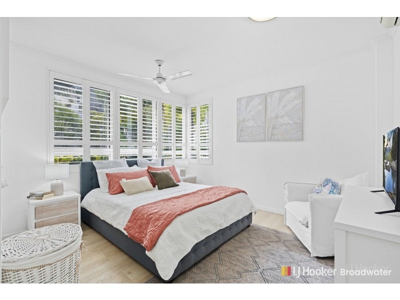 2/154 Musgrave Avenue, Southport QLD 4215